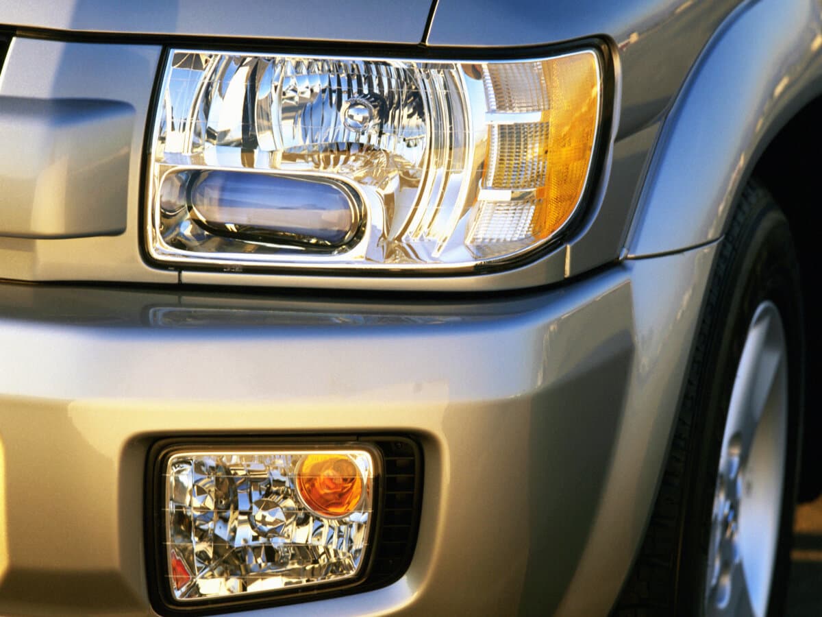 Infiniti QX4 I — Fara