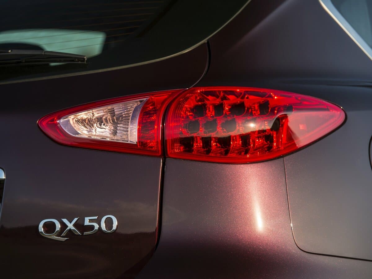 Infiniti QX50 I Restayling — Detal