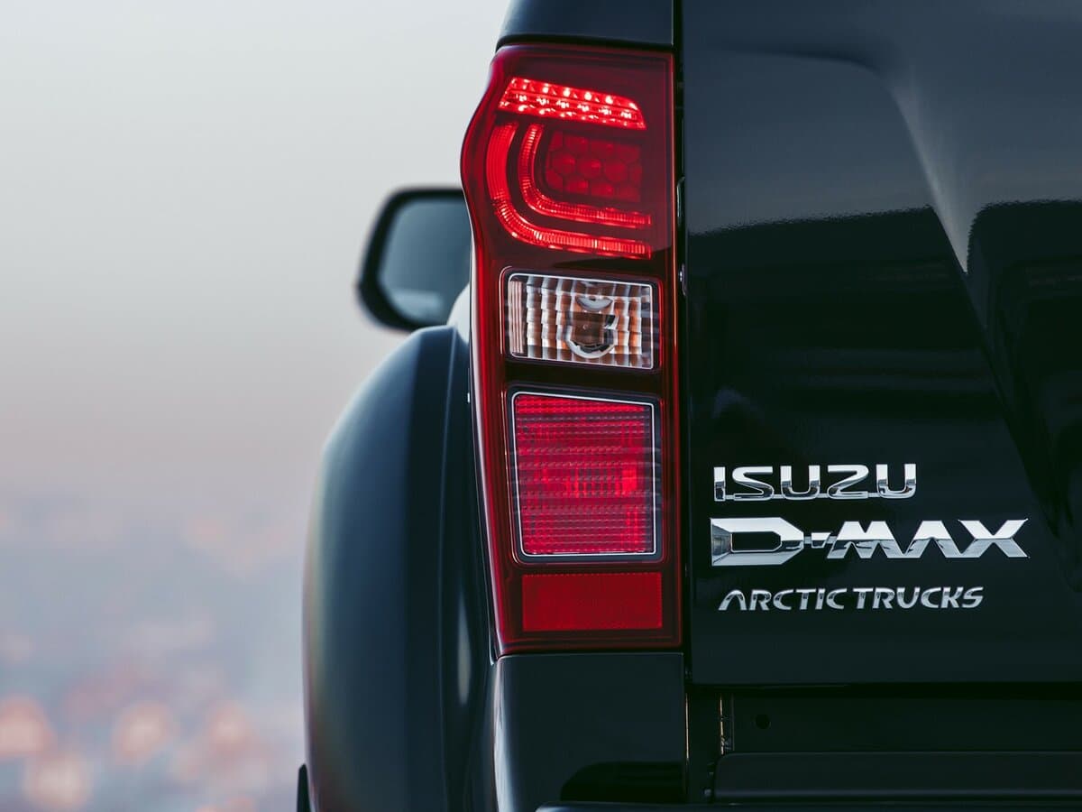 Isuzu D-Max II — Detal