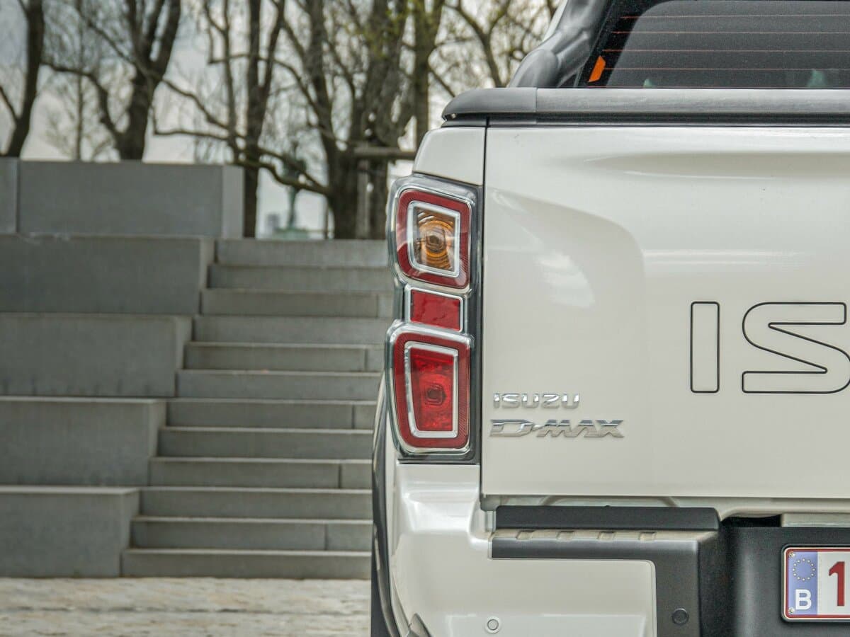 Isuzu D-Max III — Detal
