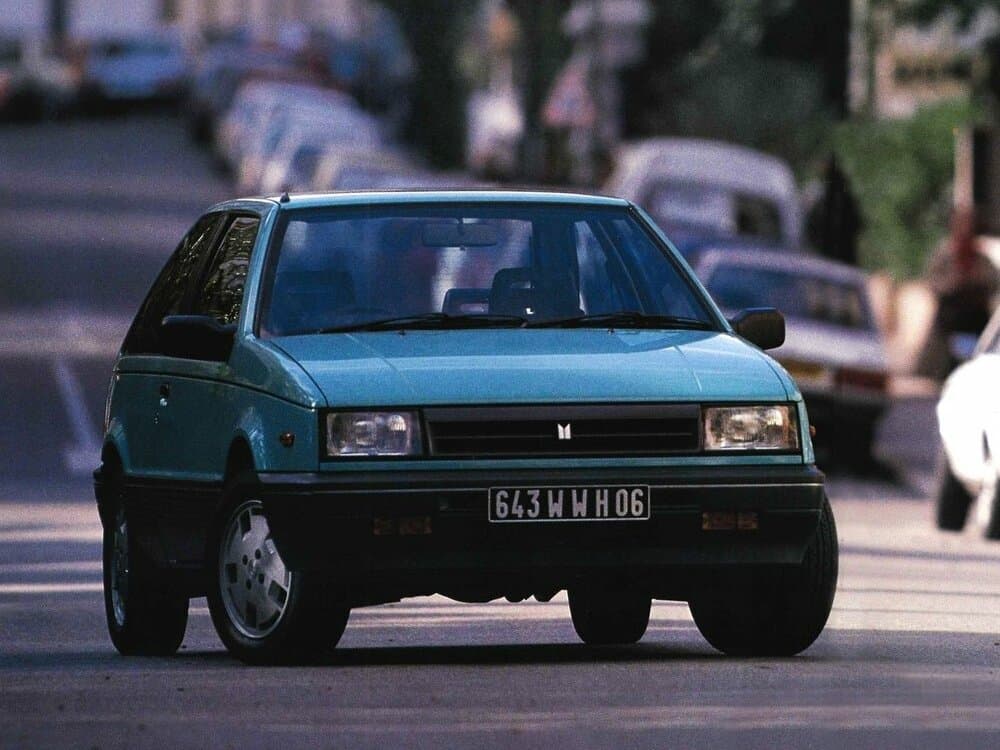 Isuzu Gemini II — Öndən