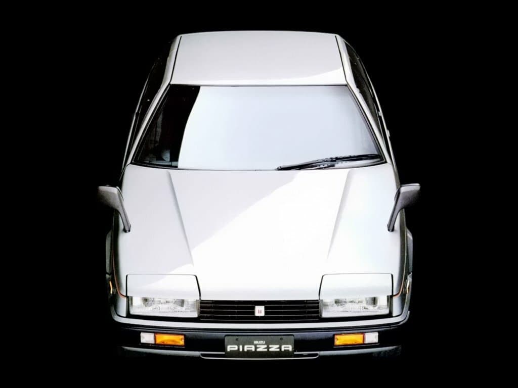 Isuzu Piazza I — öndən görünüş