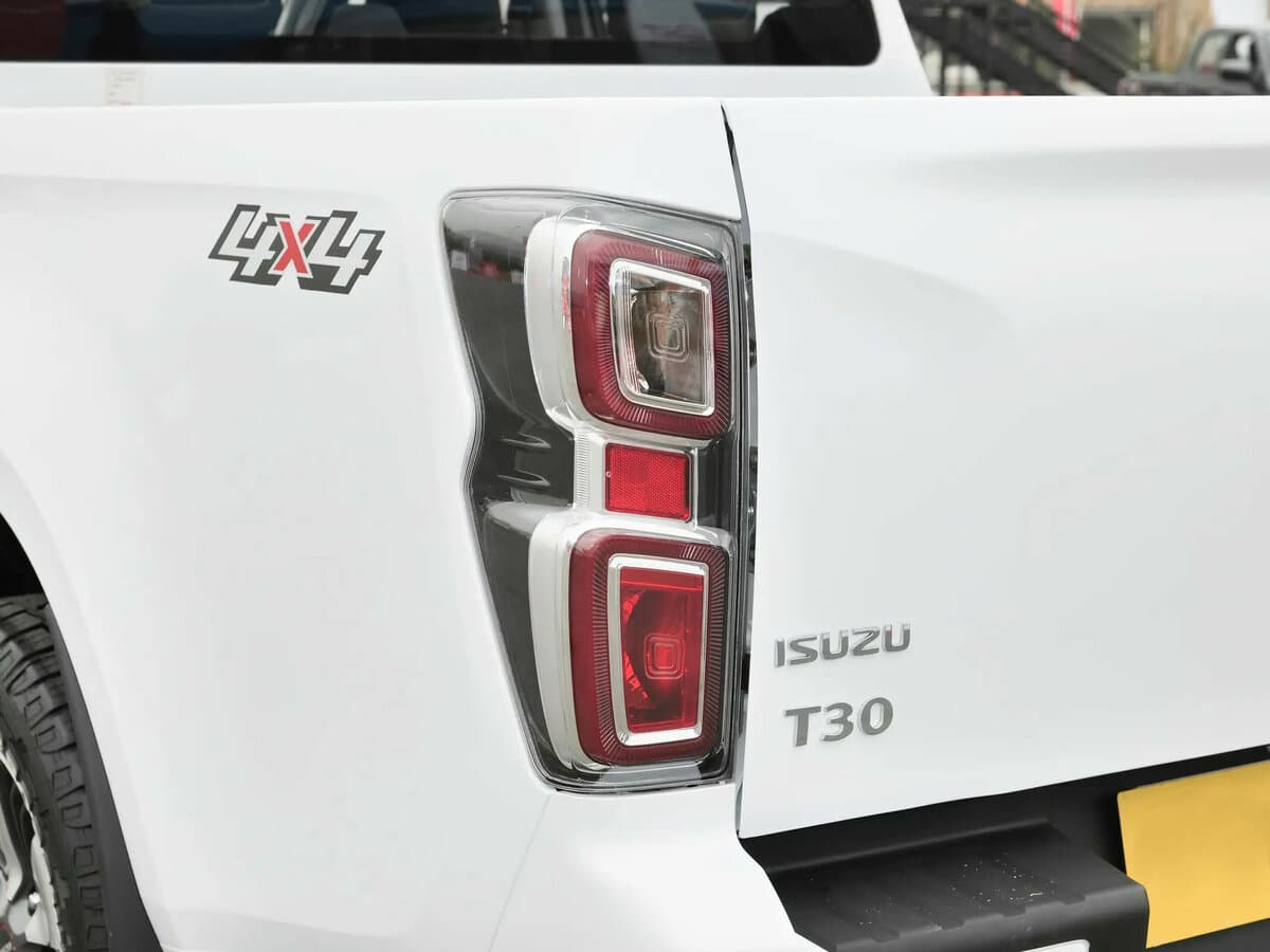 Isuzu T30 Explorer 2023 – indiyədək — Detal