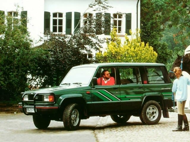 Isuzu Trooper I — Yandan