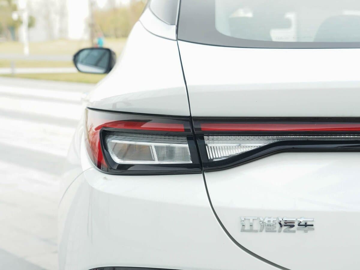JAC A5 2019 – 2021 — Detal