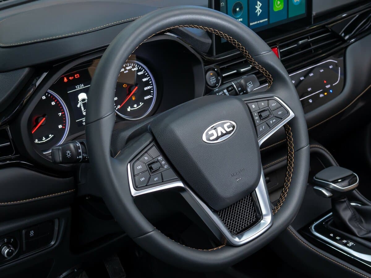 JAC JS4 2020 – indiyədək — Sükan