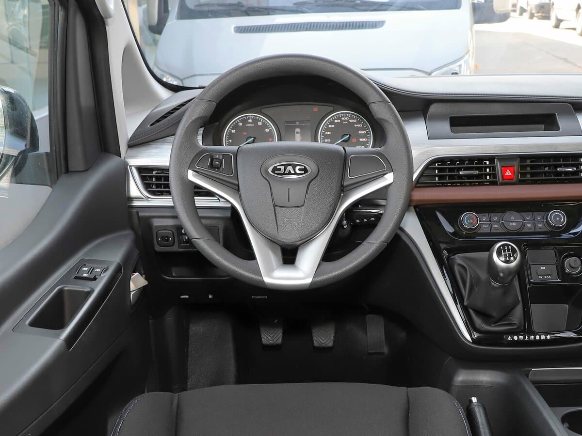 JAC Refine M3 2016 – indiyədək — Sükan