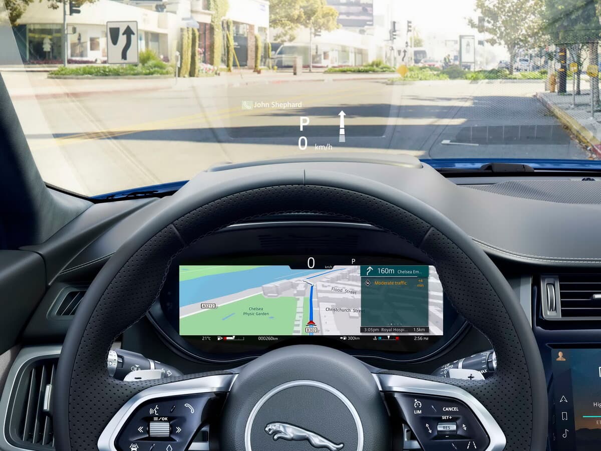 Jaguar E-Pace I Restayling — Sükan