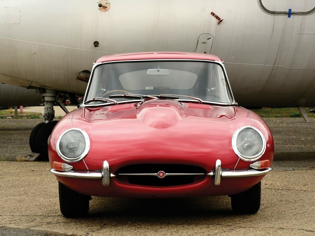 Jaguar E-type Series 1 — Öndən