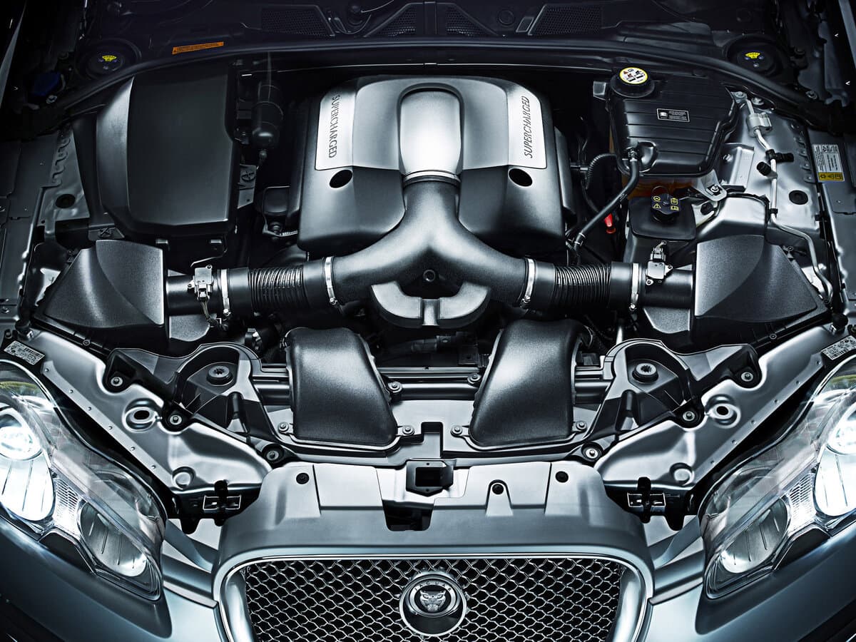 Jaguar XF I — Salon, öndən
