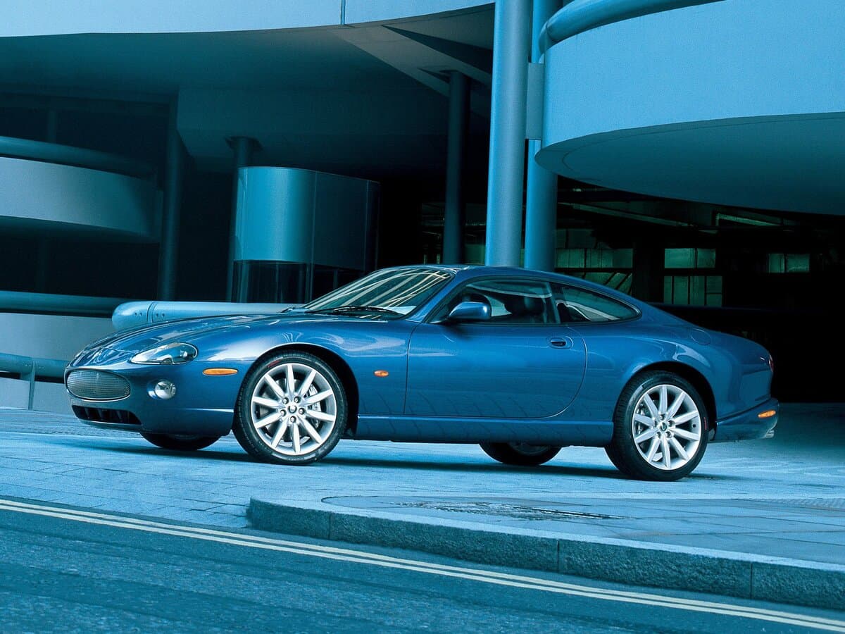 Jaguar XKR I Restayling — Əsas şəkil