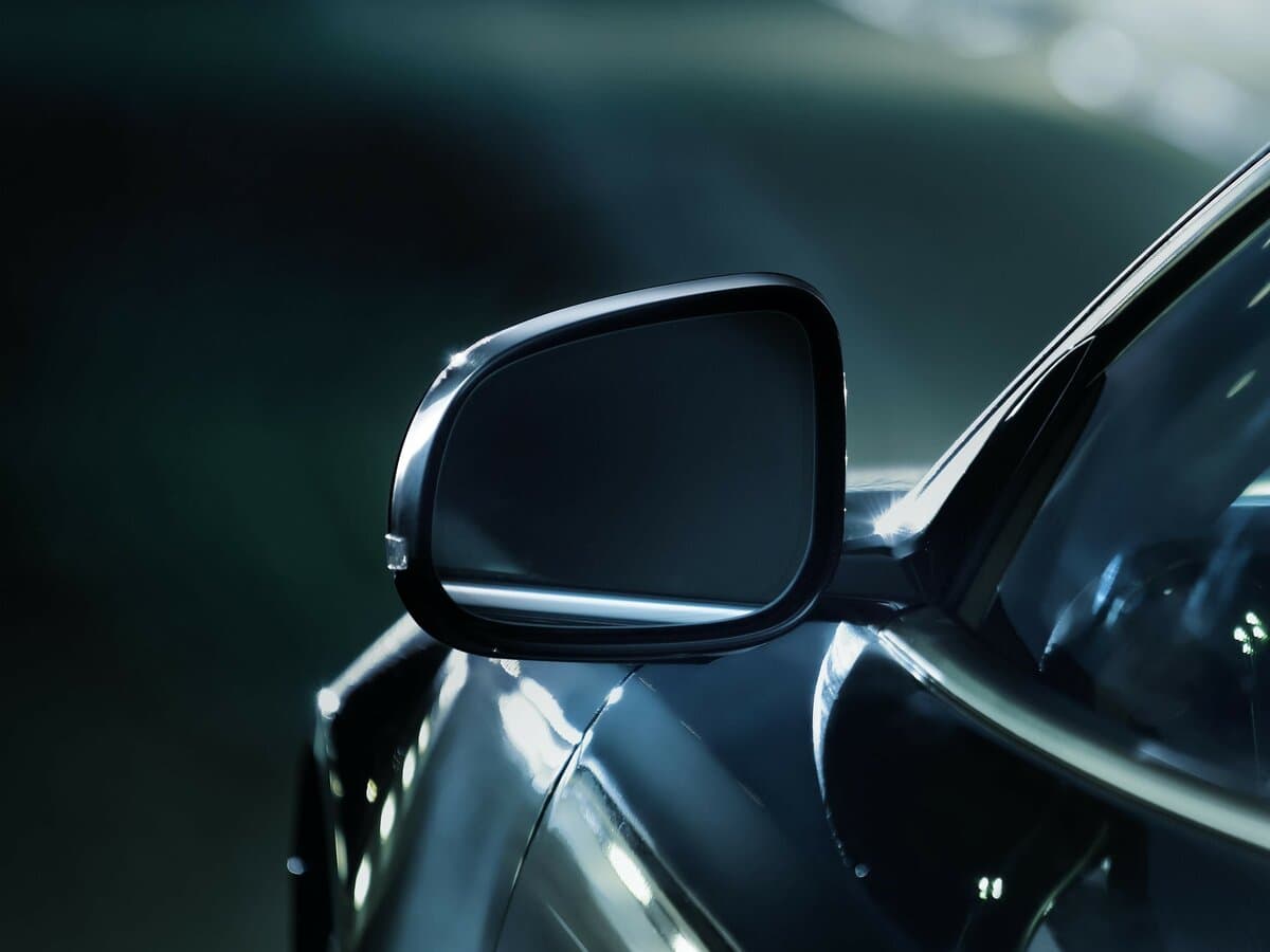 Jaguar XKR II Restayling 1 — Yan güzgü