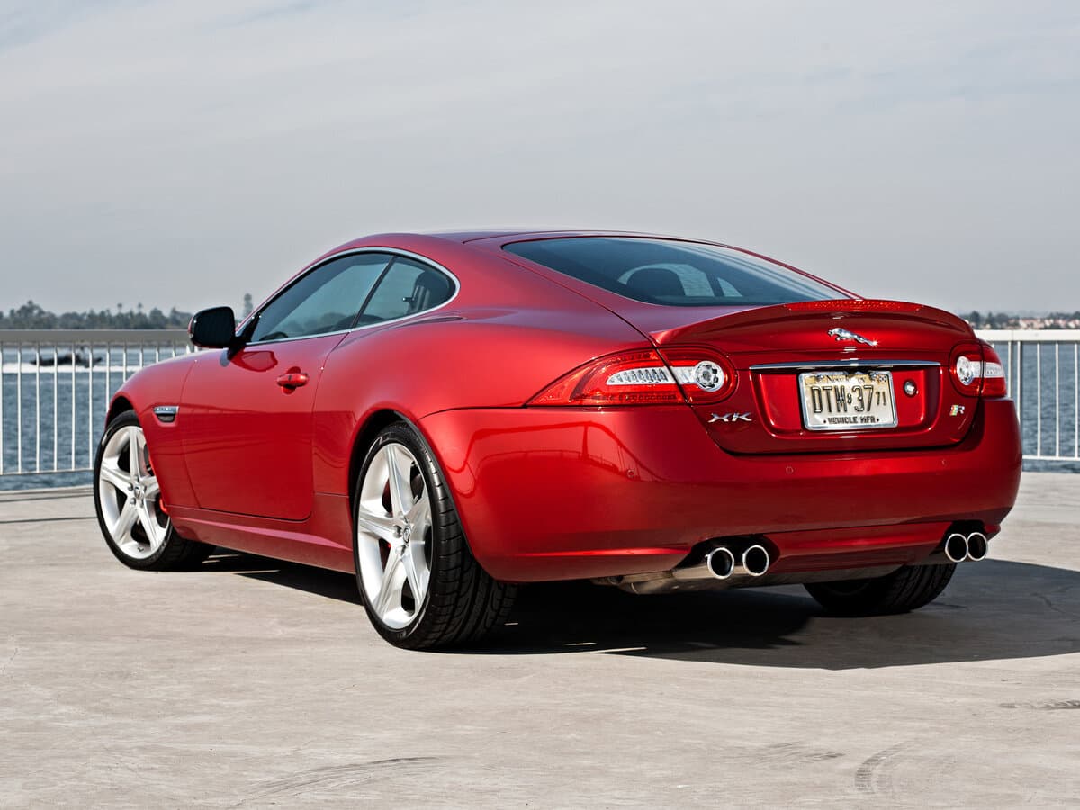 Jaguar XKR II Restayling 2 — 3/4 arxadan