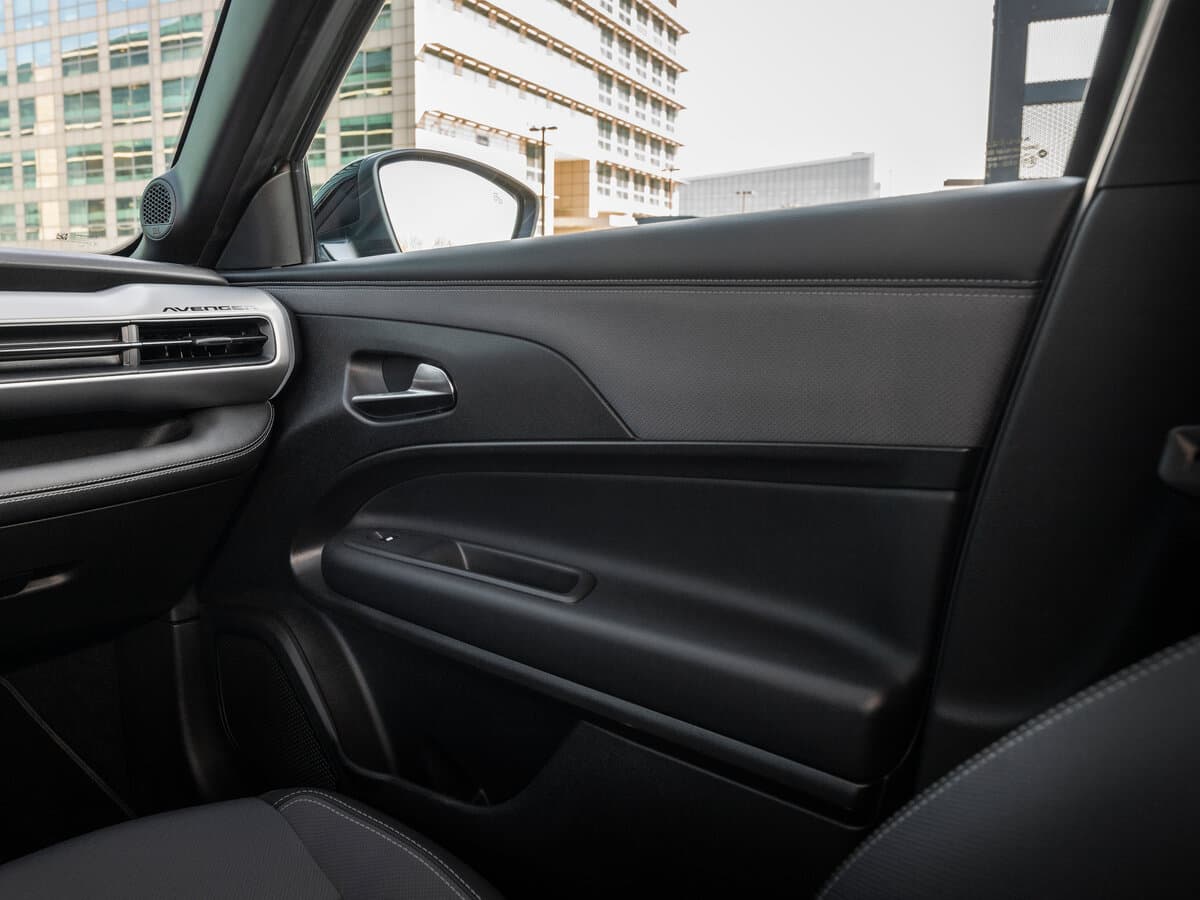 Jeep Avenger I Restayling — Qapı