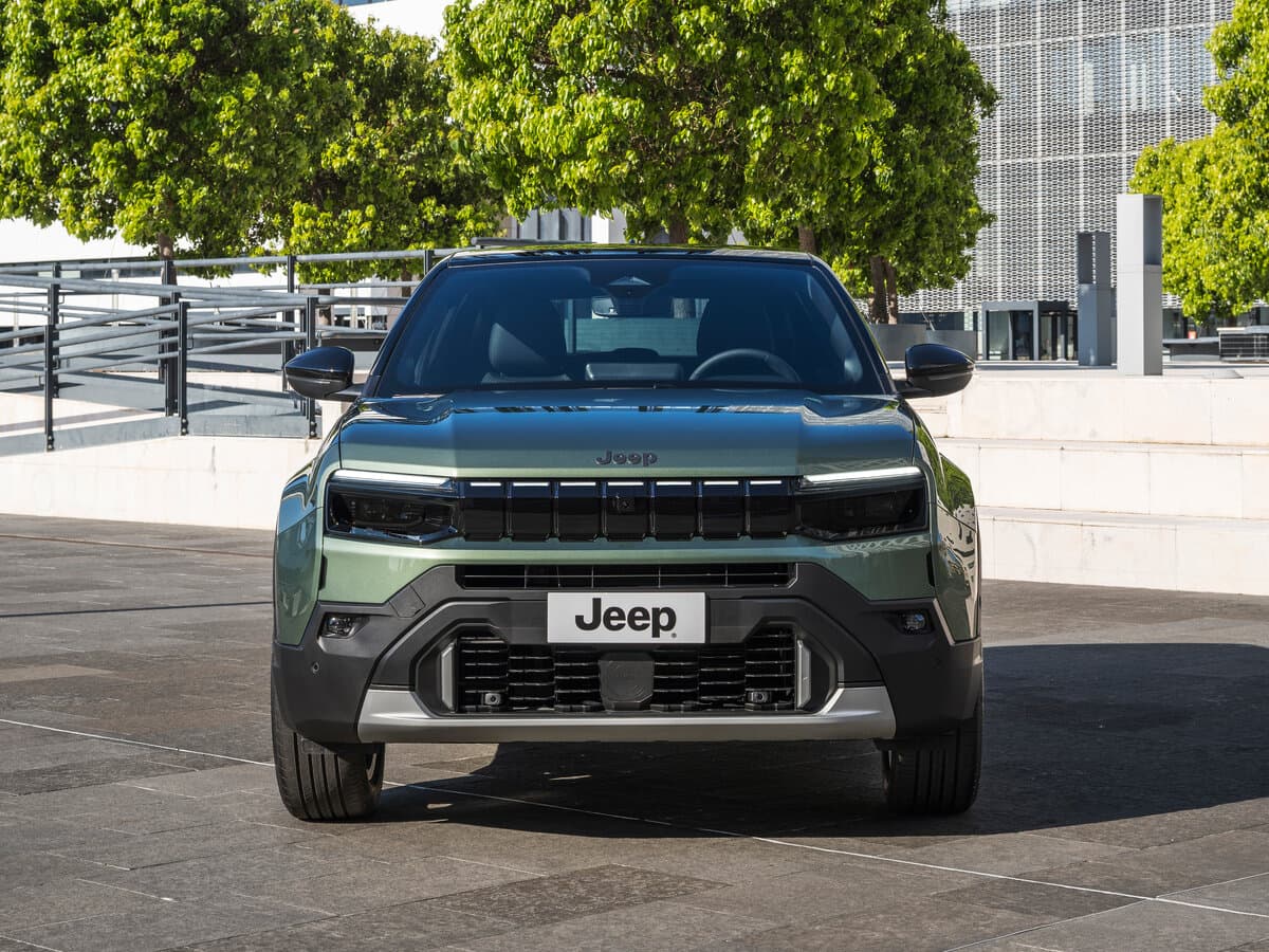 Jeep Avenger I Restayling — Öndən