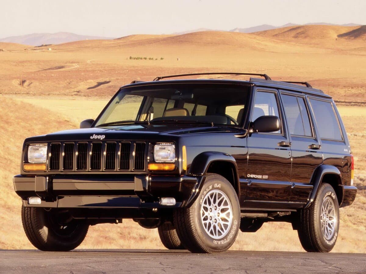 Jeep Cherokee II (XJ) — Əsas şəkil