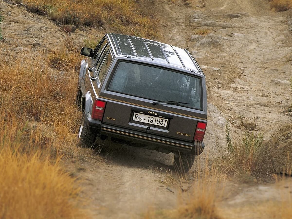 Jeep Cherokee II (XJ) — Arxadan