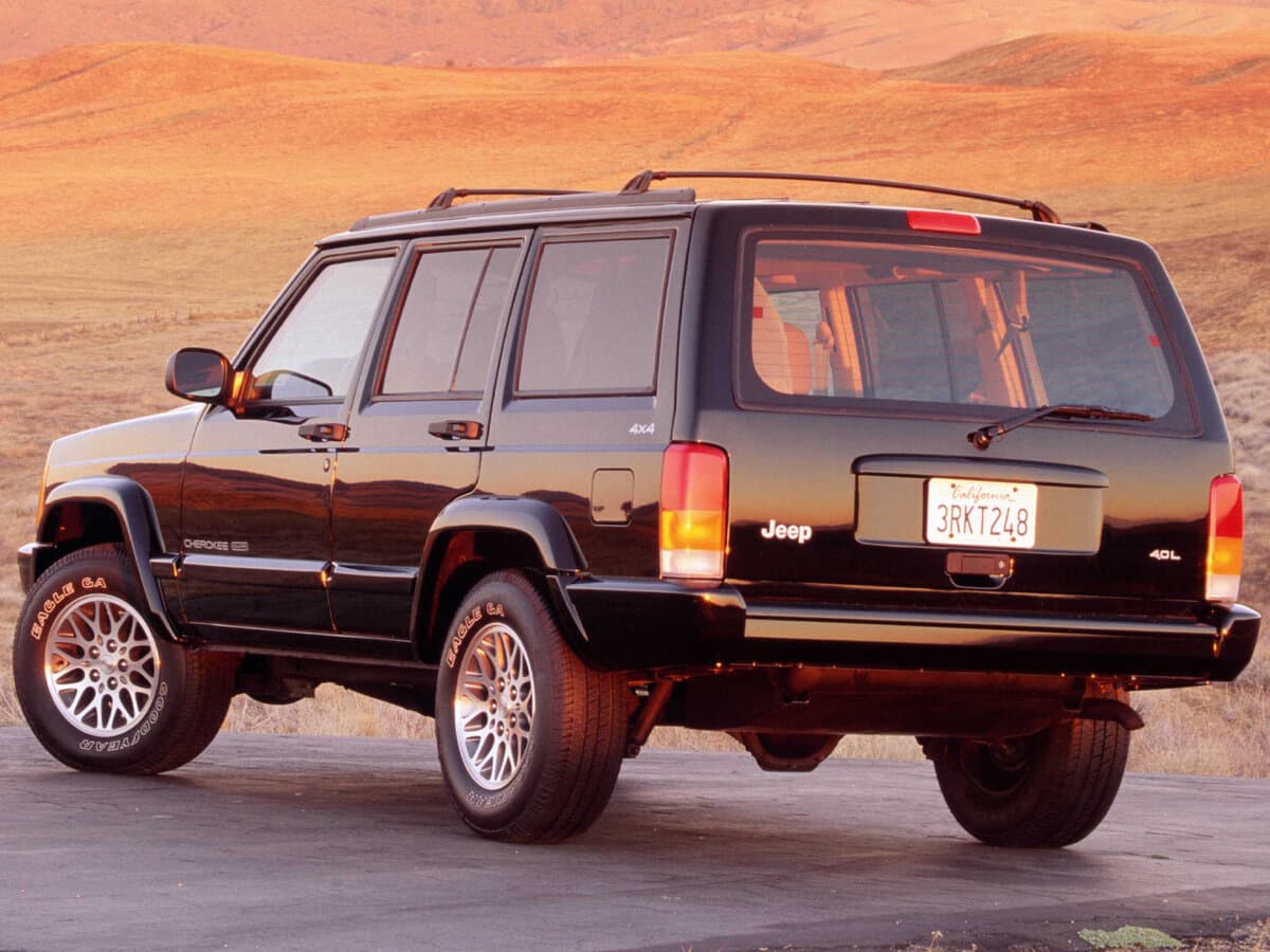 Jeep Cherokee II (XJ) — 3/4 arxadan