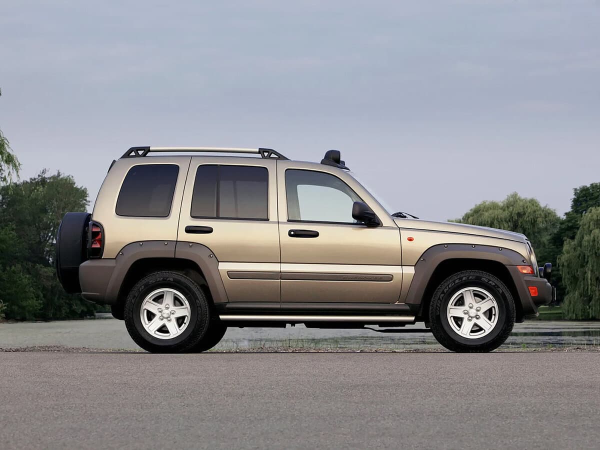 Jeep Cherokee III (KJ) Restayling — Yandan