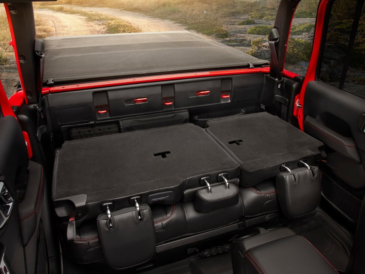 Jeep Gladiator II (JT) — Salon, arxadan