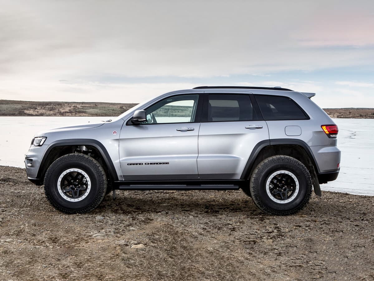 Jeep Grand Cherokee IV (WK2) Restayling — Yandan
