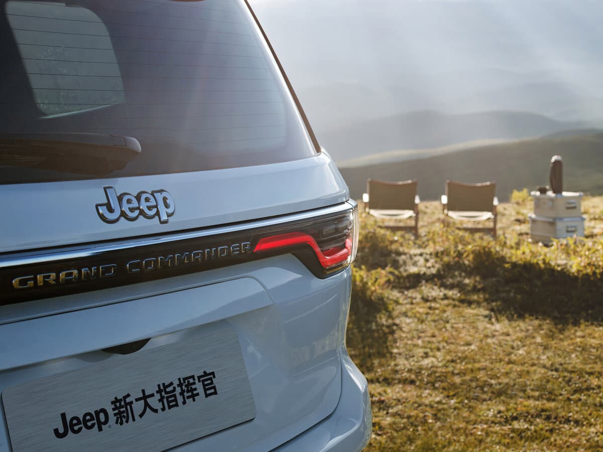 Jeep Grand Commander I (K8) Restayling — Detal