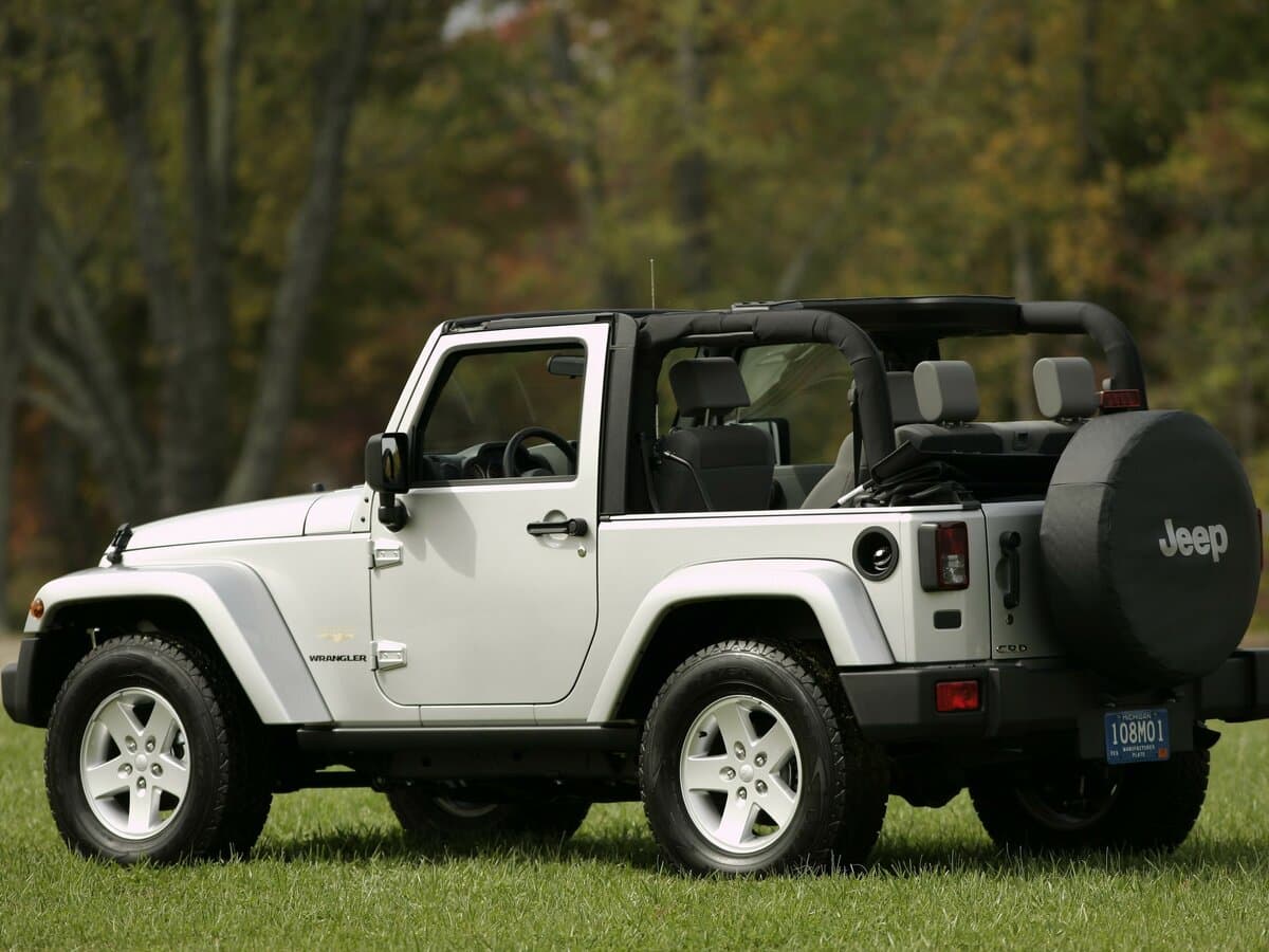 Jeep Wrangler III (JK) — 3/4 arxadan