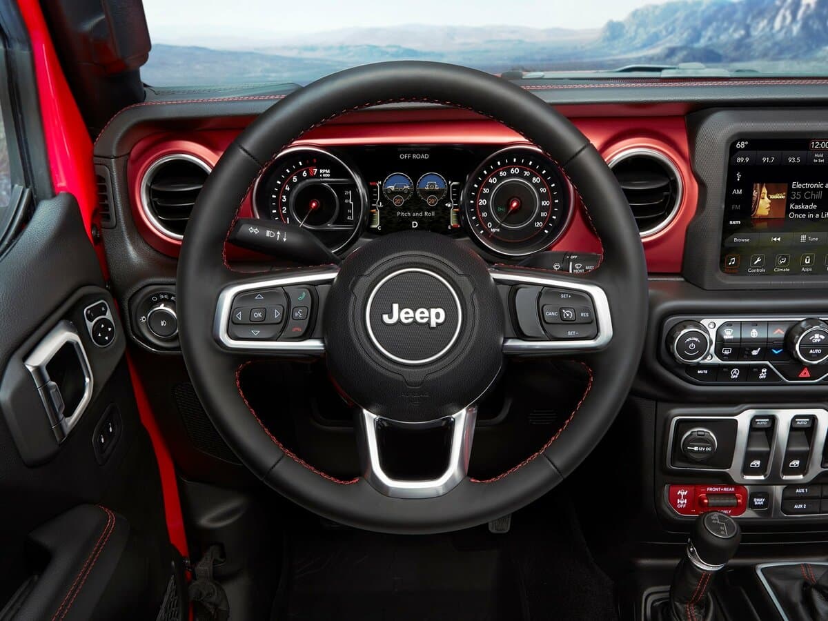 Jeep Wrangler IV (JL) — Sükan