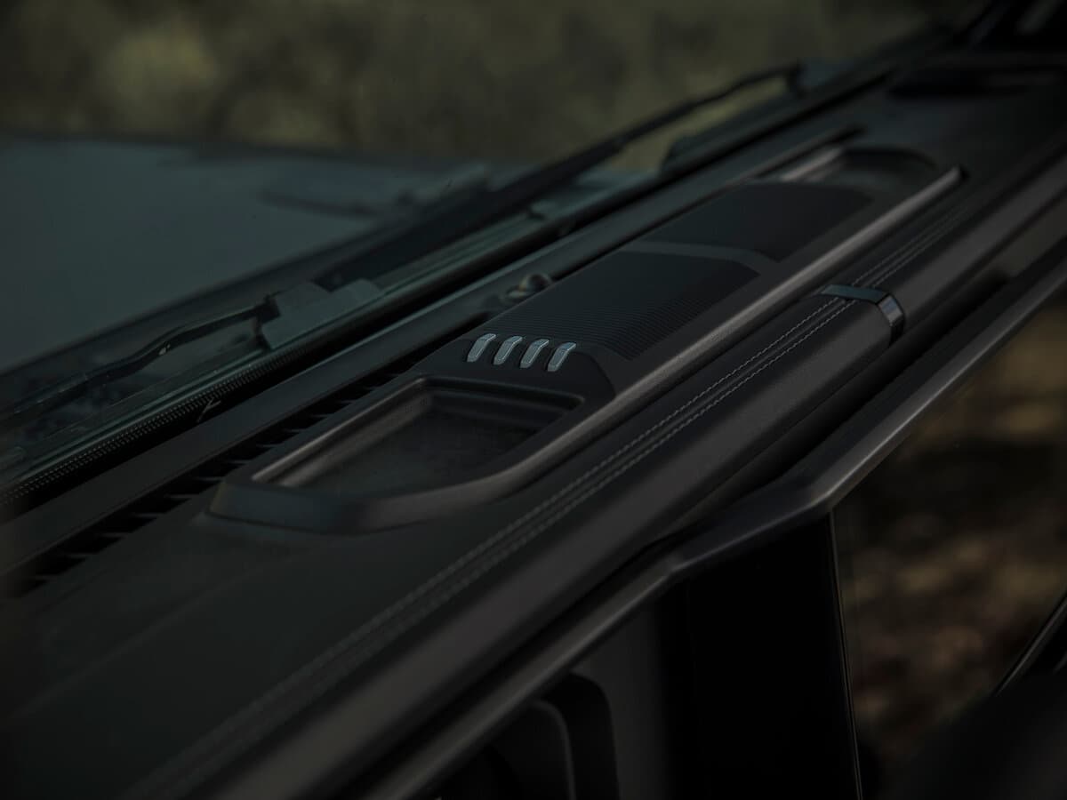 Jeep Wrangler IV (JL) Restayling — Salon, öndən