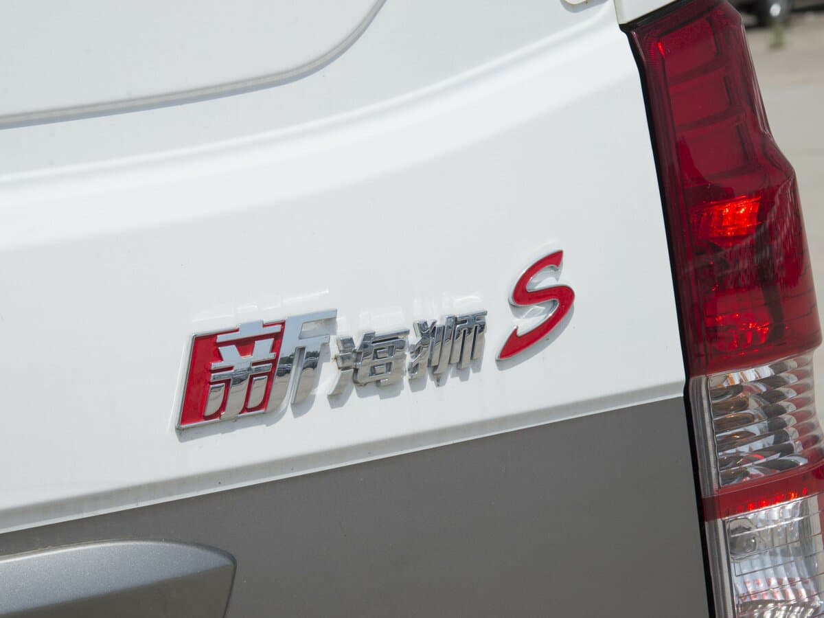 Jinbei Haise S 2023 – 2023 — Salon, öndən