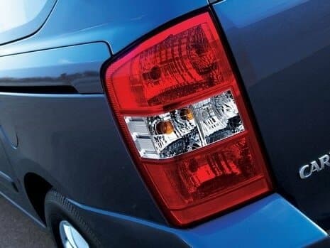 Kia Carnival II — Detal