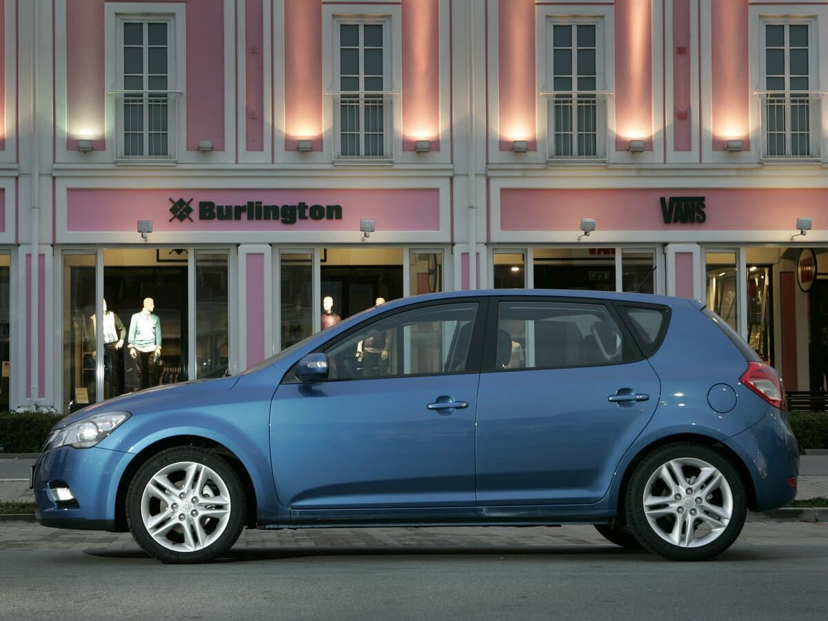 Kia Ceed I Restayling — Yandan