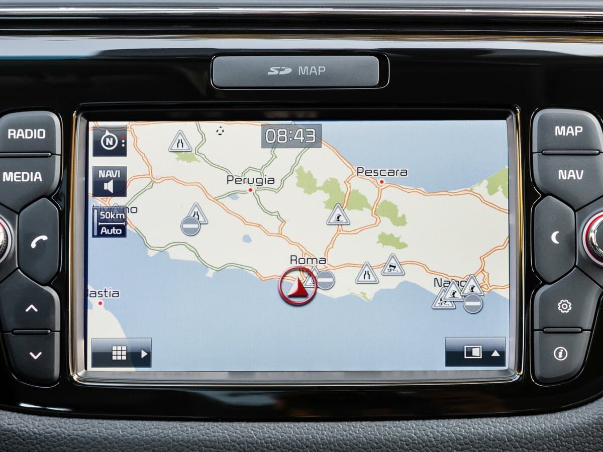 Kia Ceed II Restayling — Salon, öndən