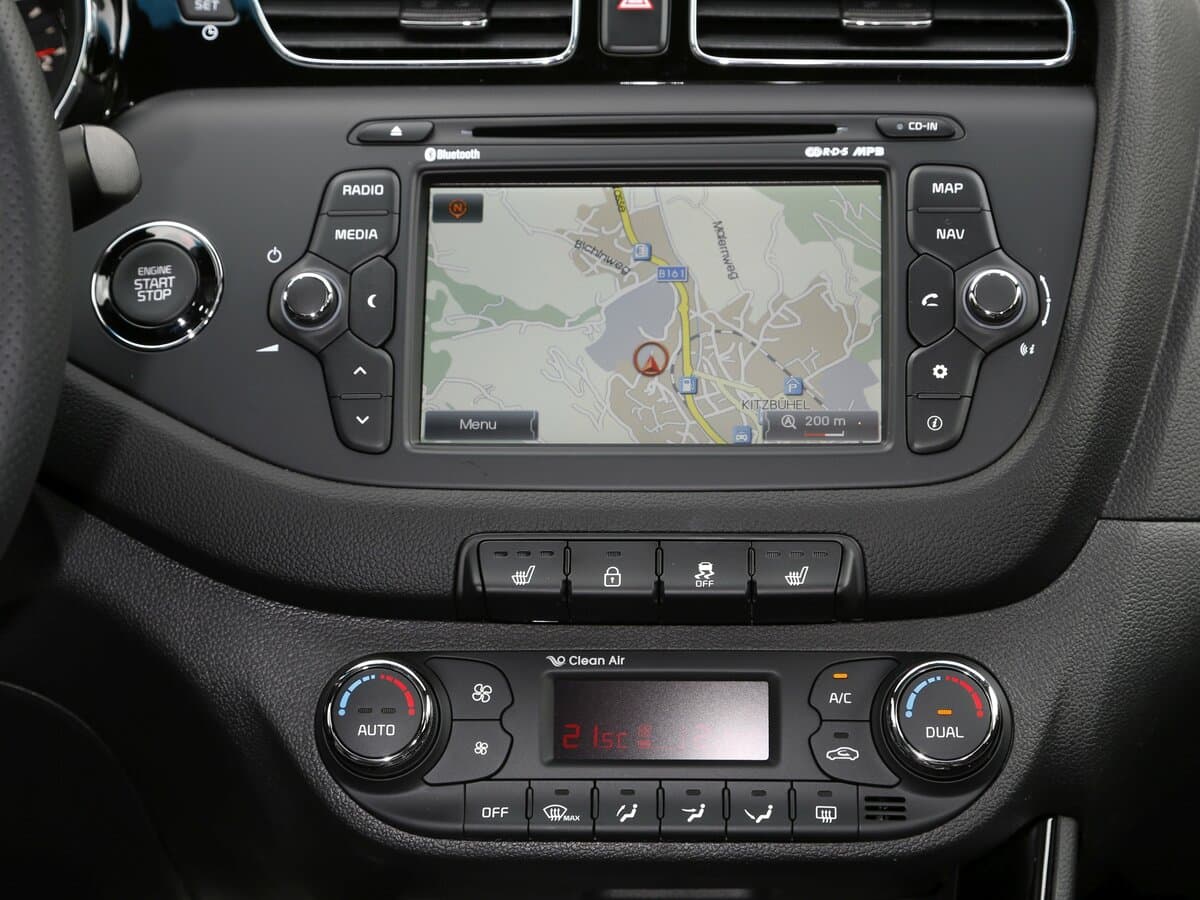 Kia Ceed GT I — Salon, öndən
