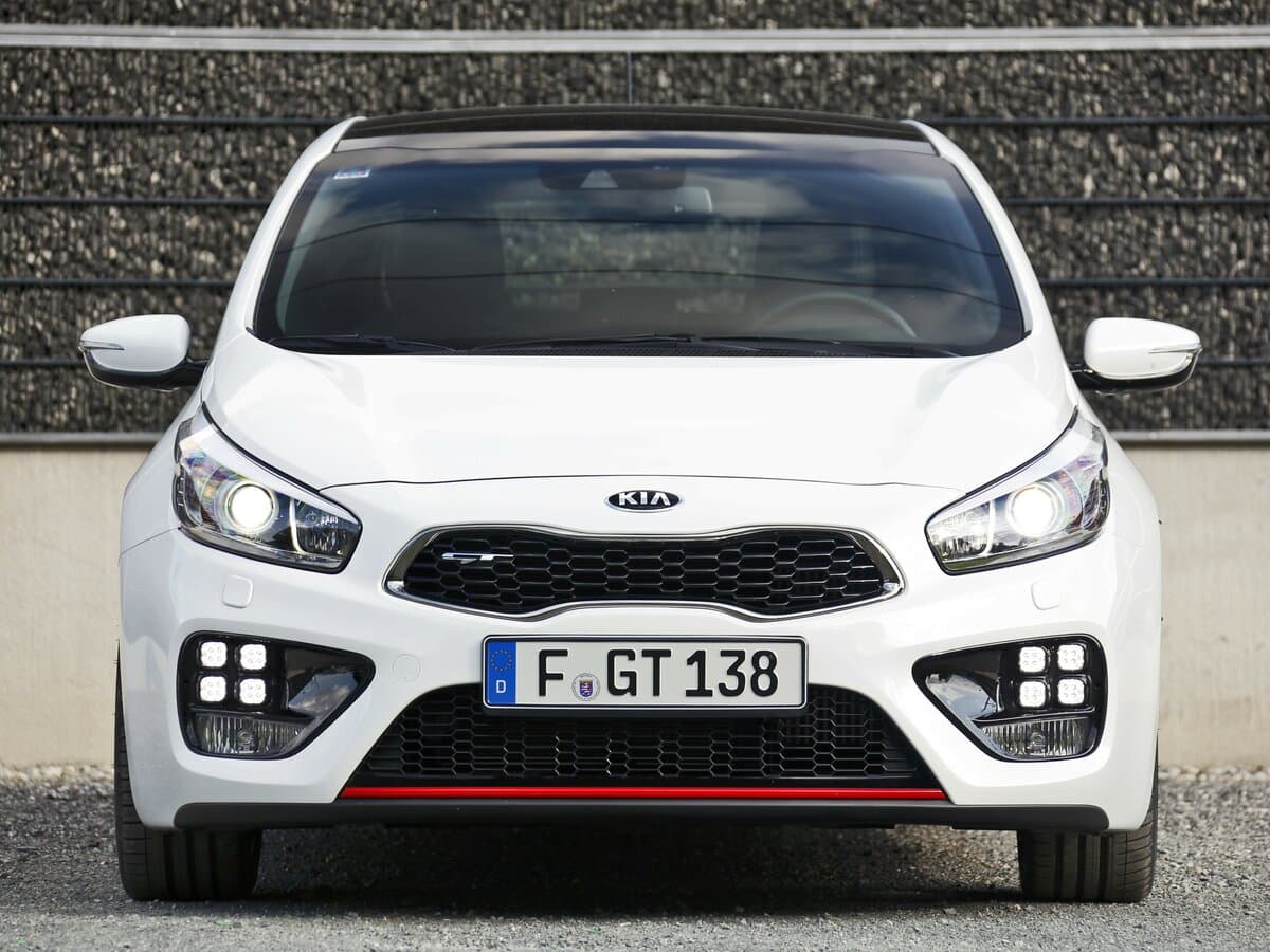 Kia Ceed GT I Restayling — Öndən