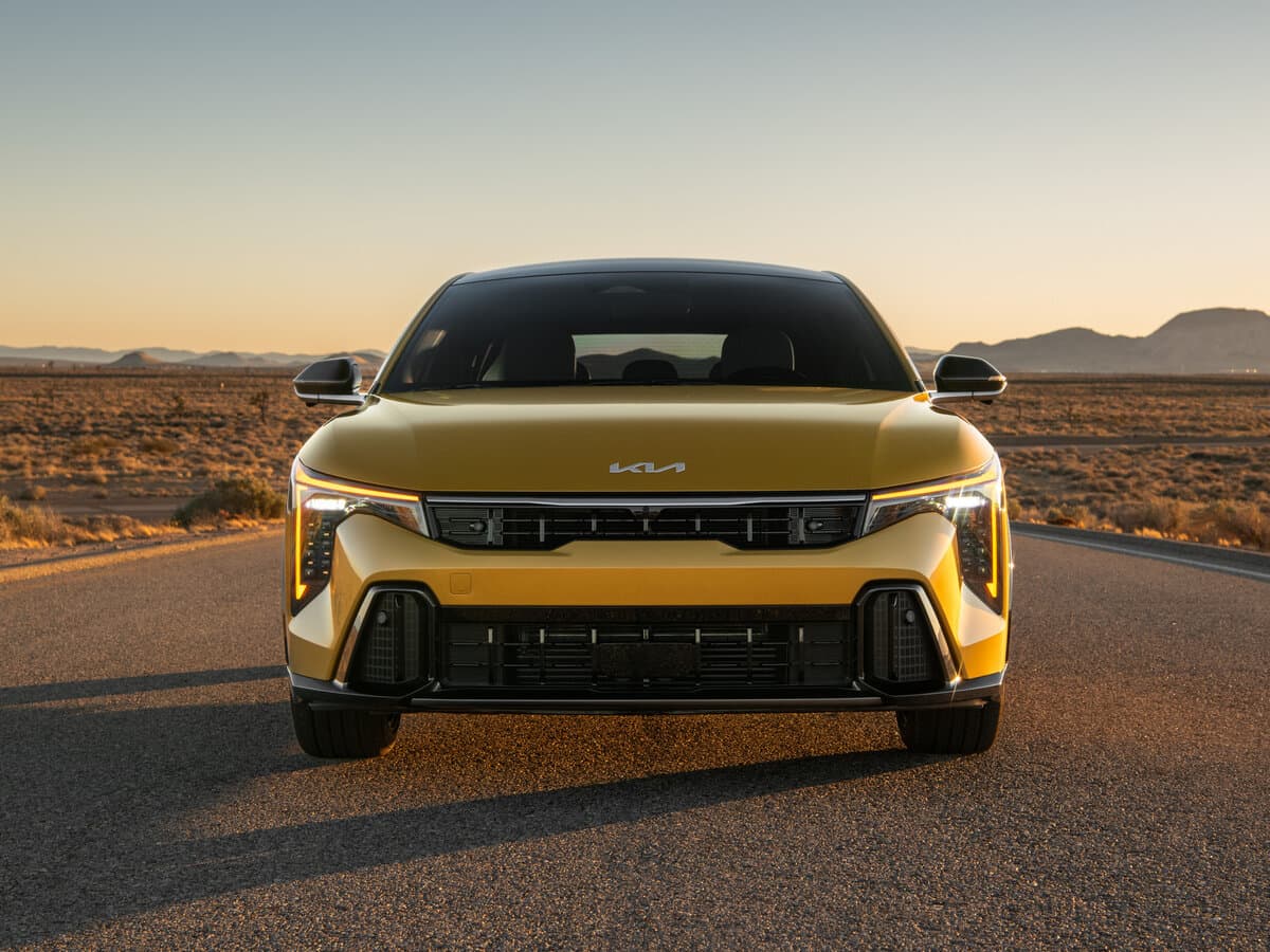 Kia K4 2024 – indiyədək — Öndən