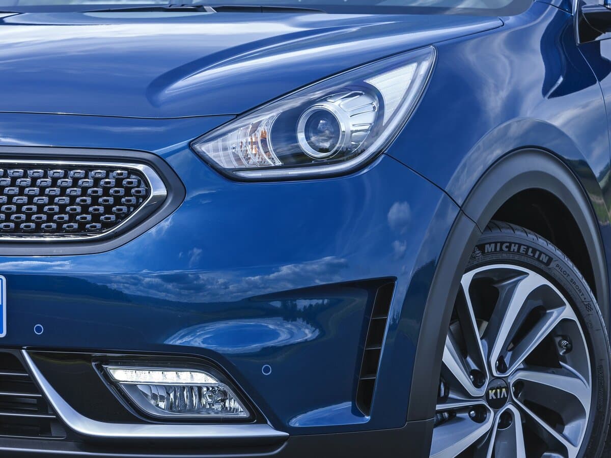 Kia Niro I — Fara