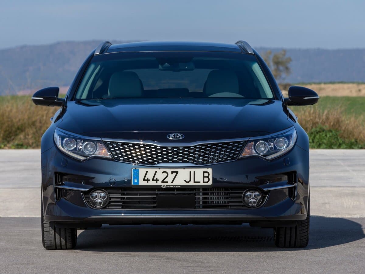 Kia Optima IV — Öndən