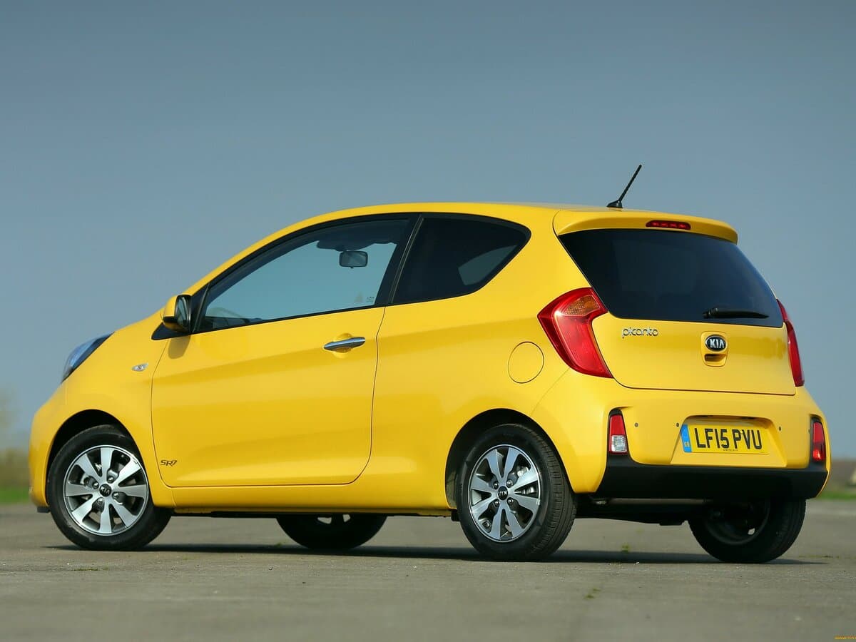 Kia Picanto II Restayling — 3/4 arxadan