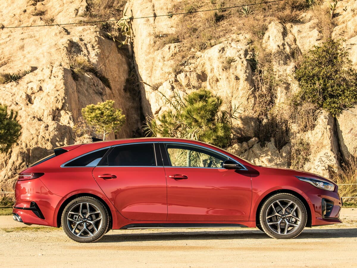 Kia Proceed I — Yandan