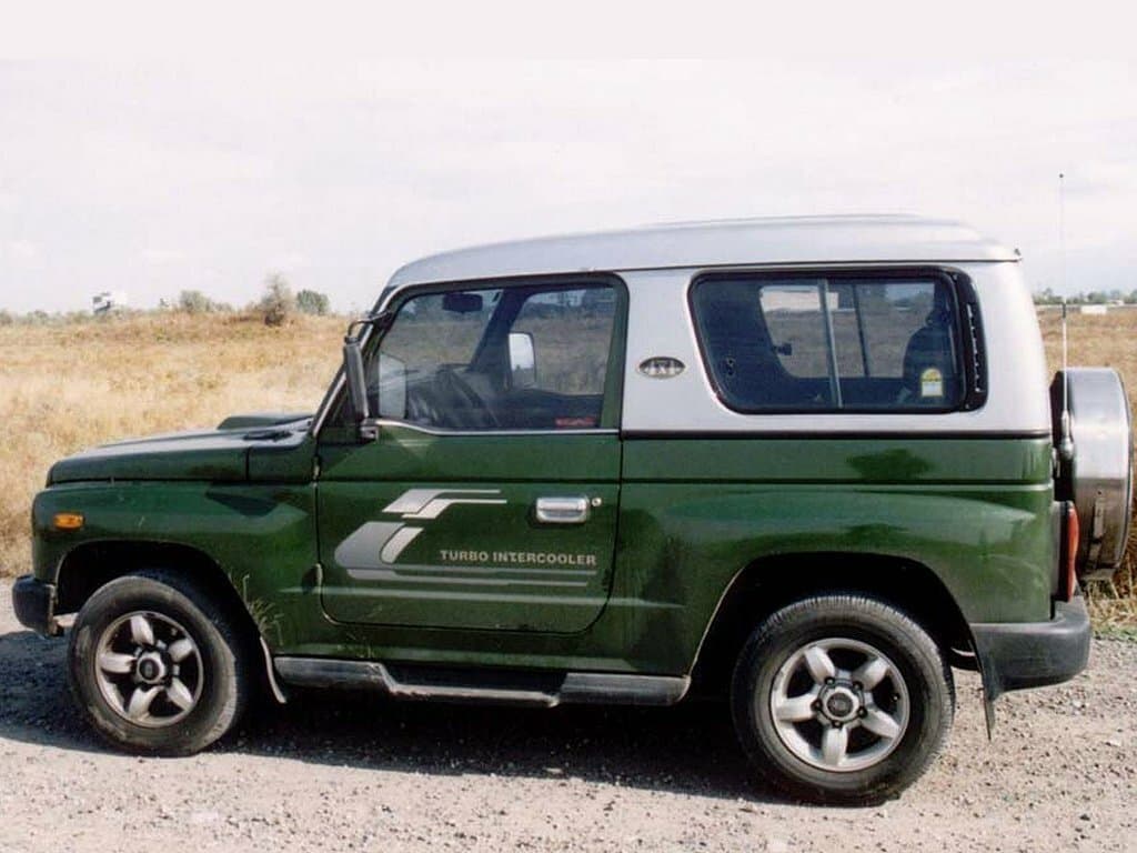 Kia Retona I — Yandan