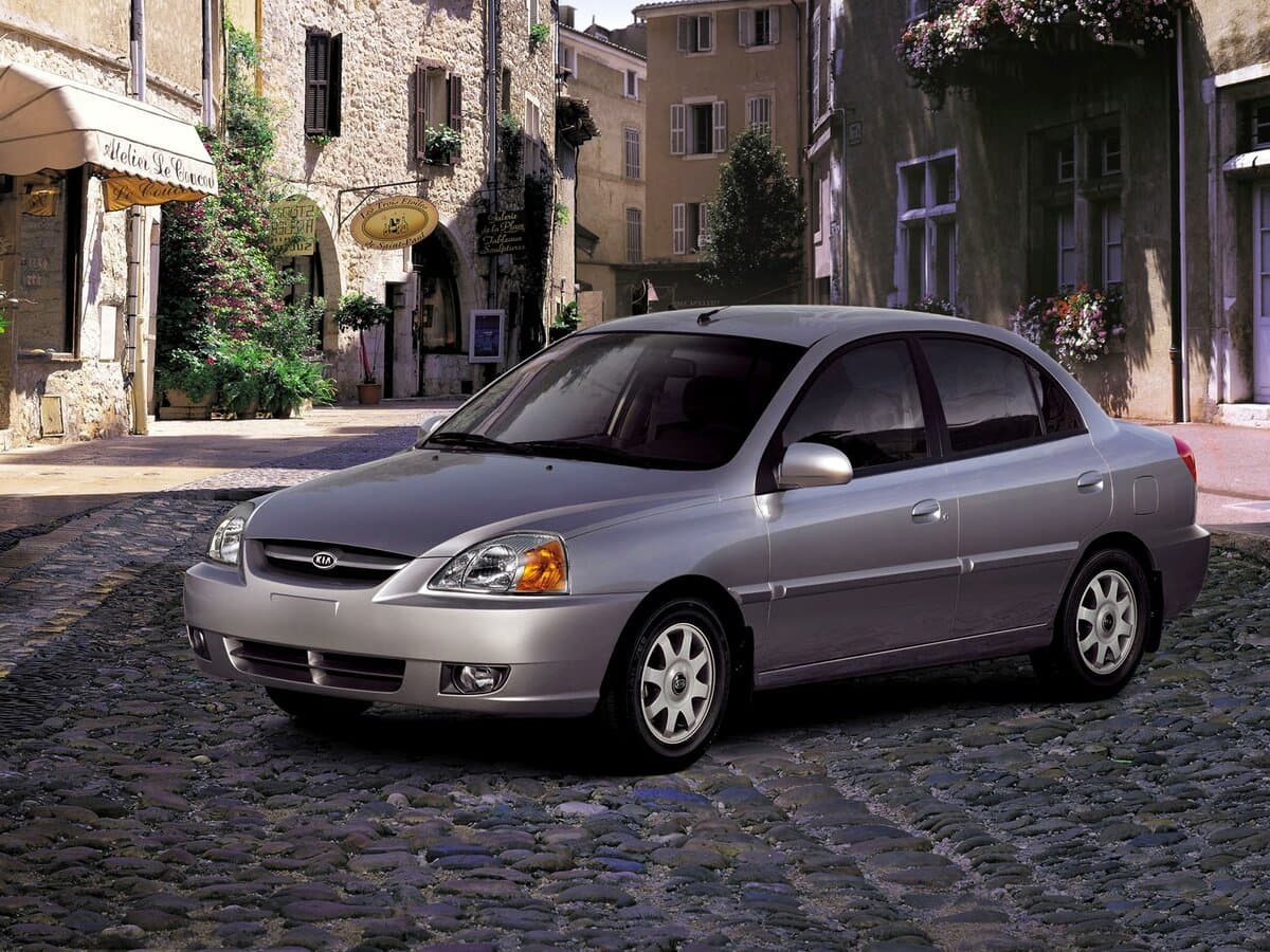 Kia Rio I Restayling — Öndən