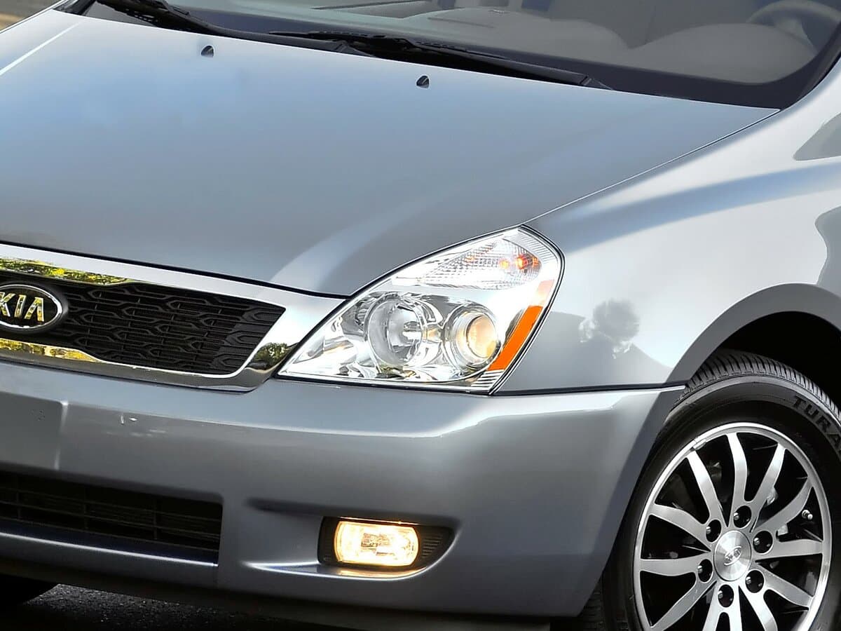 Kia Sedona II Restayling — Fara