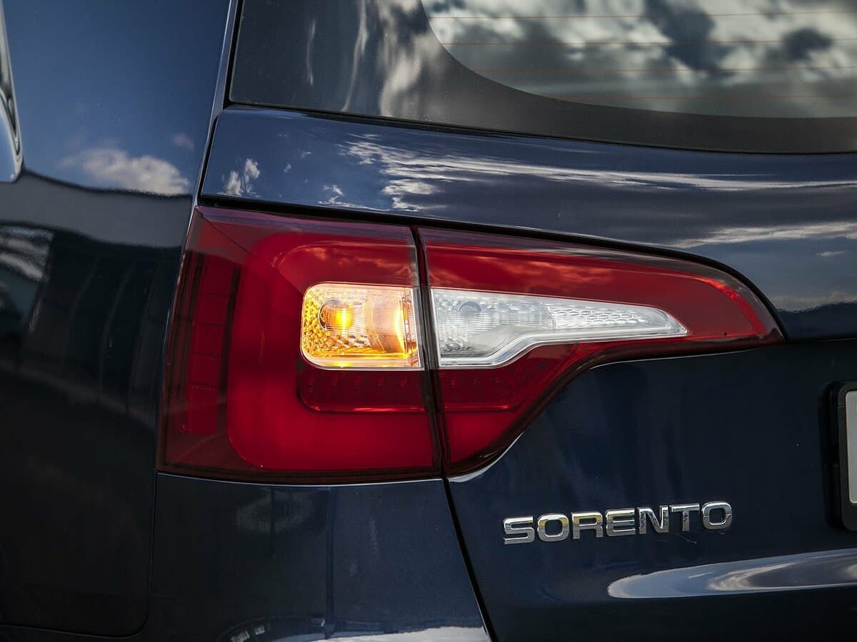 Kia Sorento II Restayling — Detal