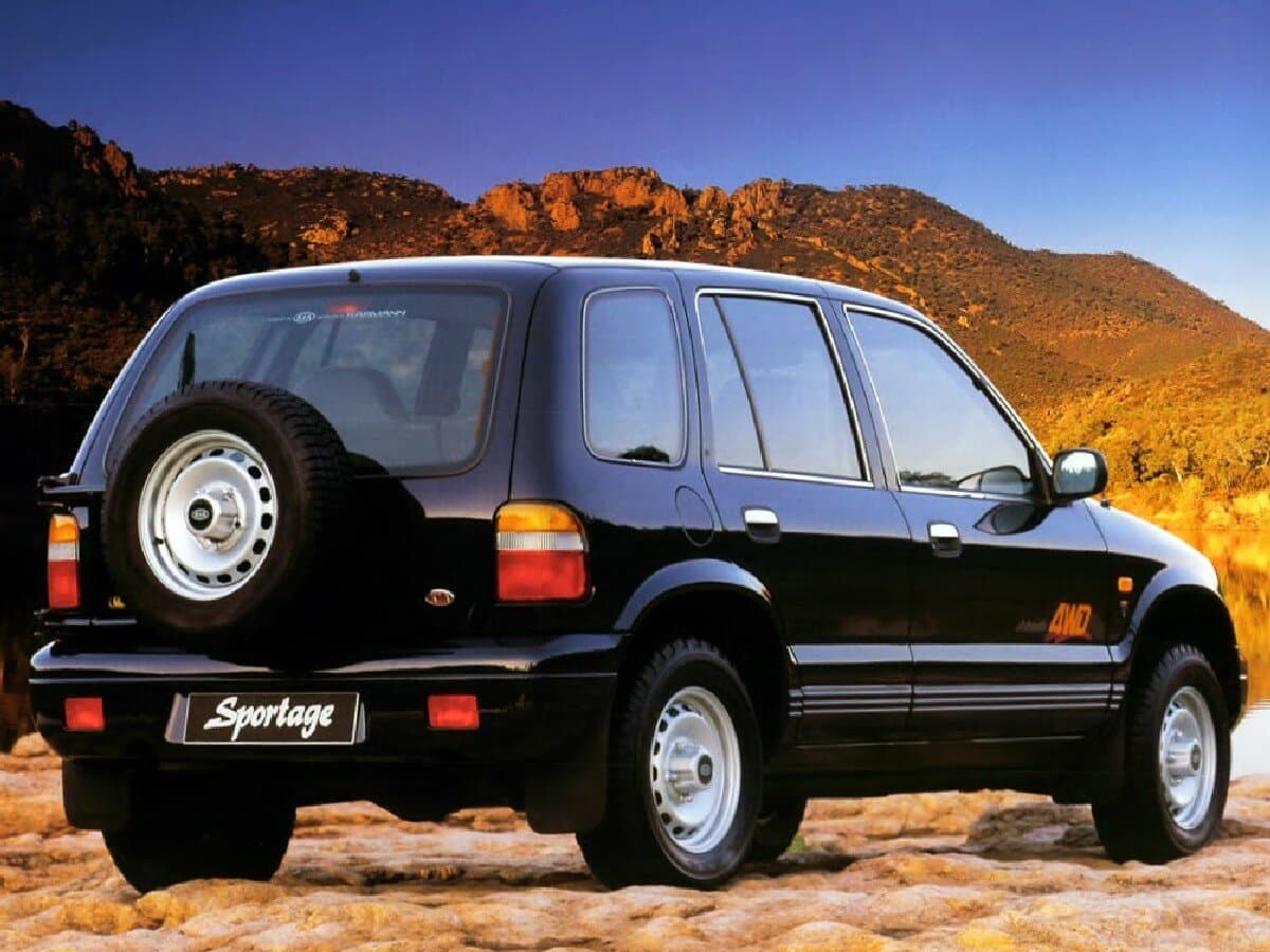 Kia Sportage I — 3/4 arxadan