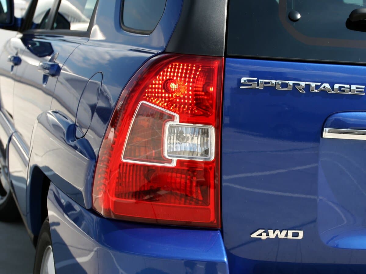 Kia Sportage II Restayling — Detal