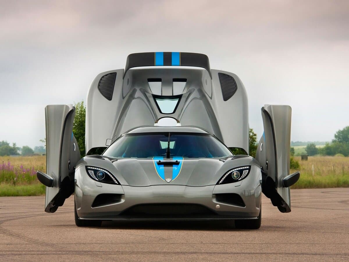 Koenigsegg Agera 2011 – 2018 — Salon, arxadan