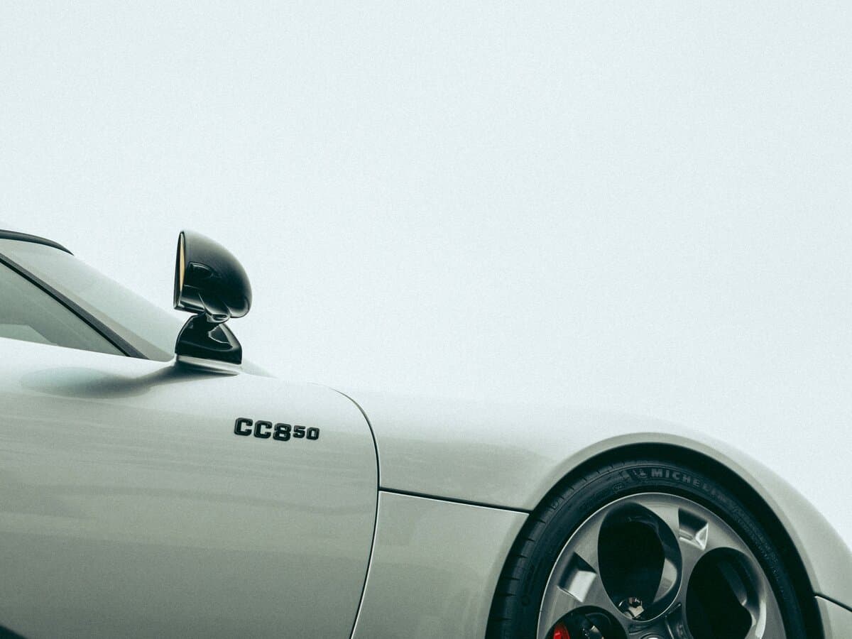 Koenigsegg CC850 2022 – indiyədək — Salon, öndən