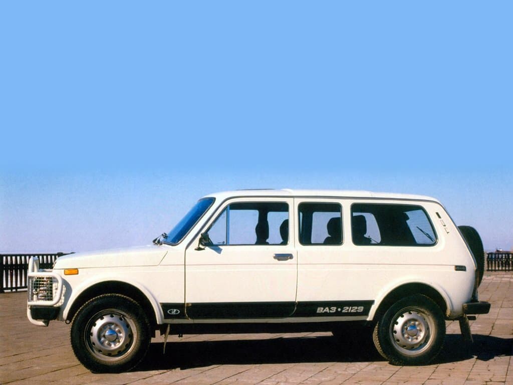 Lada (Vaz) 2129 1992 – 1996 — Əsas şəkil