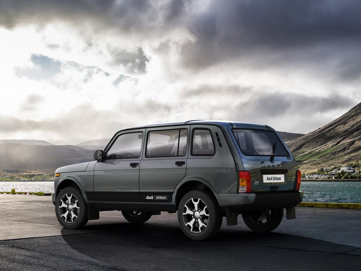 Lada (Vaz) 2131 (4x4) I Restayling (2020) — 3/4 arxadan